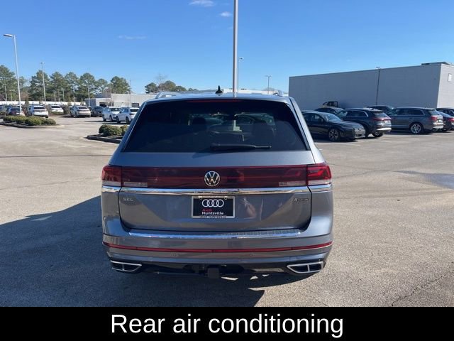 Used 2024 Volkswagen Atlas SEL Premium R-Line image 7