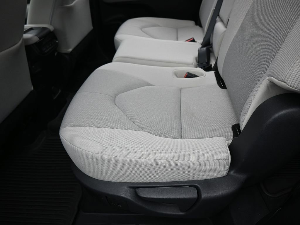 Used 2025 Toyota Grand Highlander FWD image 30