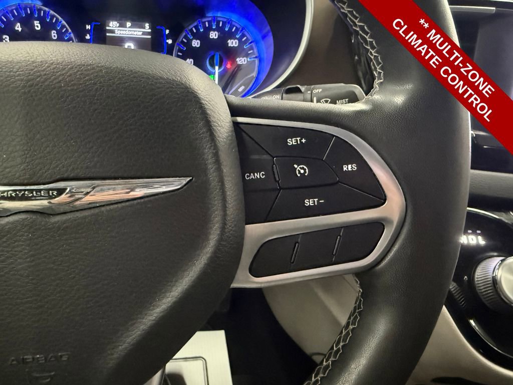 Used 2022 Chrysler Voyager LX FWD image 18