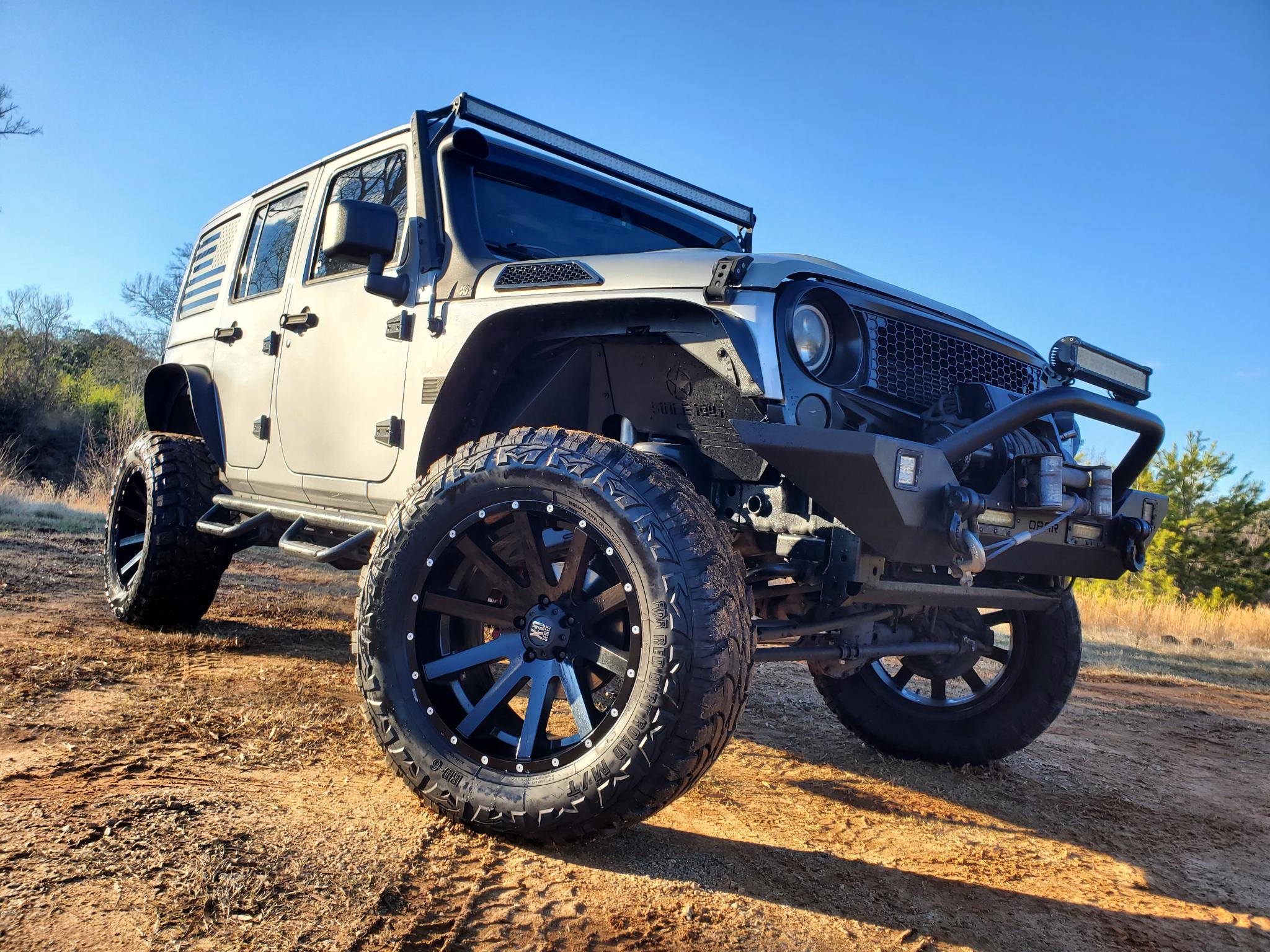 Used 2014 Jeep Wrangler Unlimited Sahara image 14