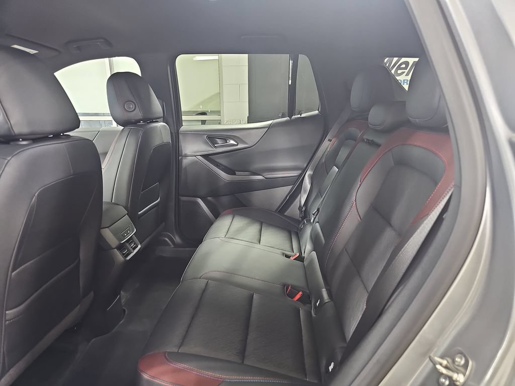 Certified 2025 Chevrolet Equinox RS w/ Safety and Technology Package AWD/4WD image 18