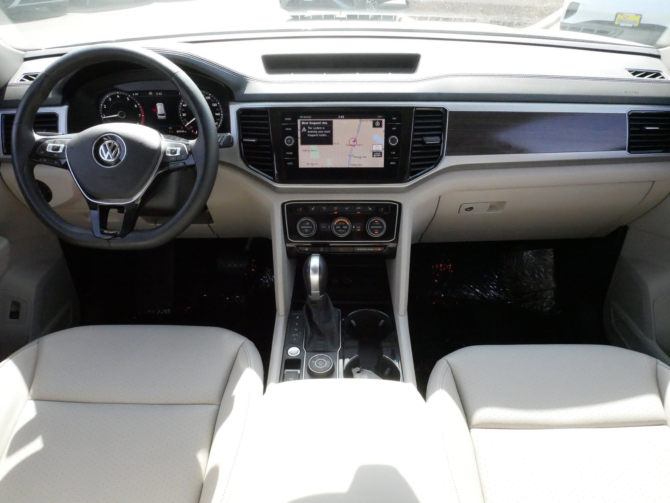 Used 2019 Volkswagen Atlas SEL AWD/4WD image 10