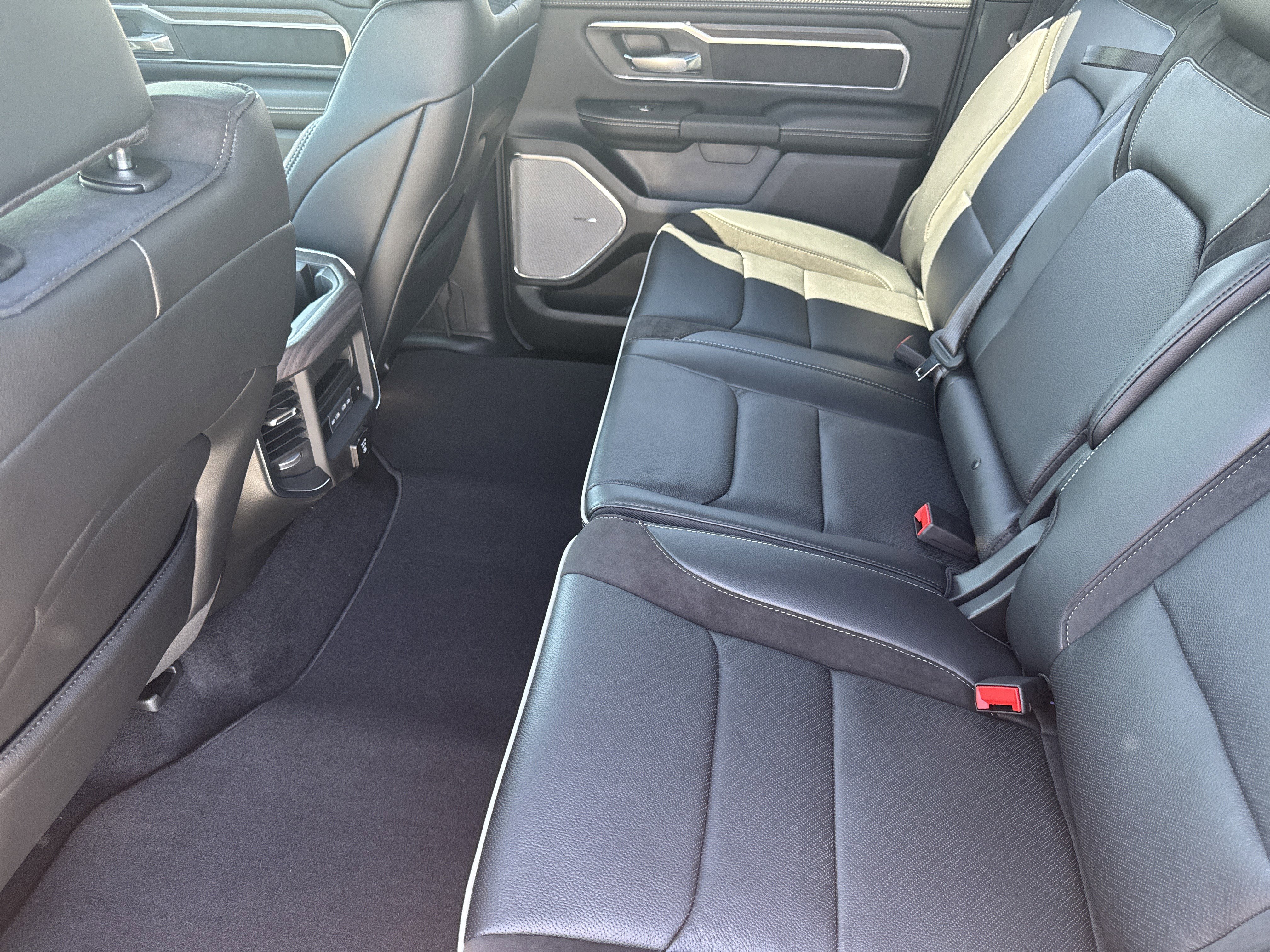 New 2026 RAM 1500 Laramie image 24