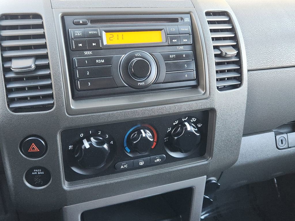 Used 2010 Nissan Pathfinder S image 20