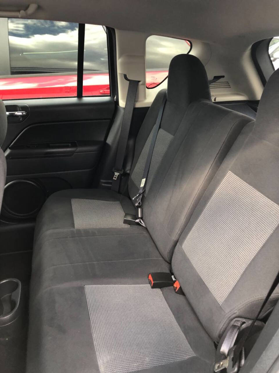 Used 2011 Jeep Compass Latitude image 8