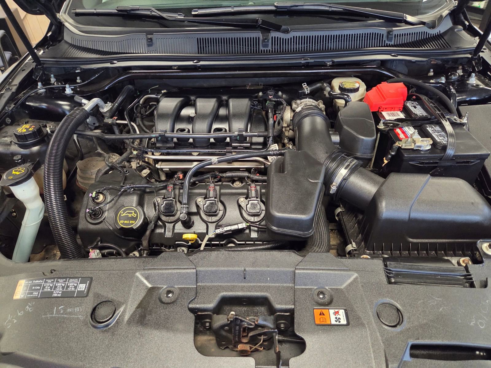 Used 2016 Ford Taurus Limited w/ Equipment Group 301A image 69