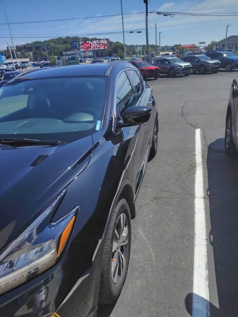 Used 2021 Nissan Murano SV AWD/4WD image 3