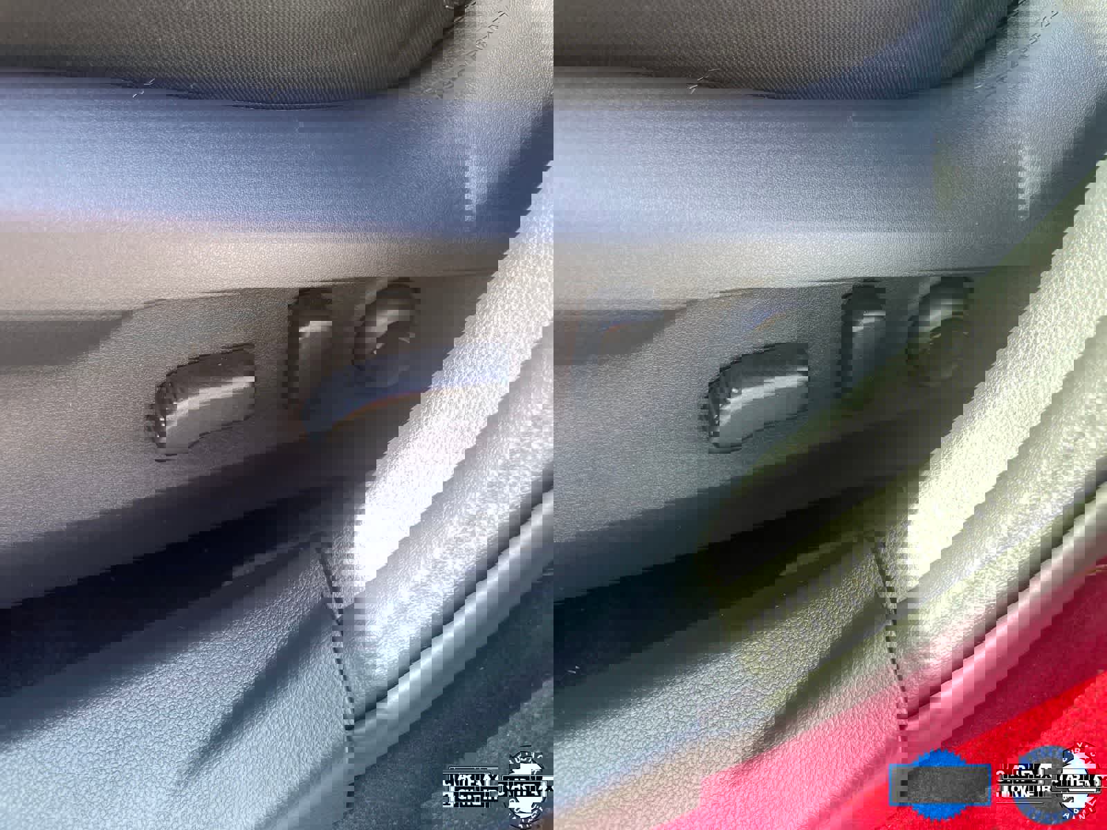 Used 2025 Subaru Outback Premium image 10