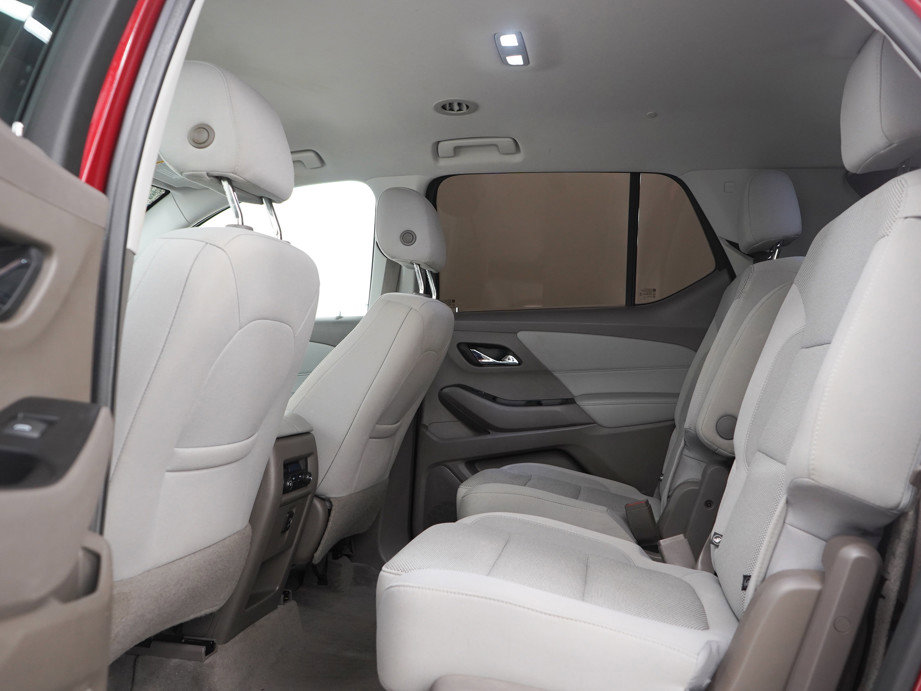 Used 2020 Chevrolet Traverse LT w/ Driver Confidence II Package image 20