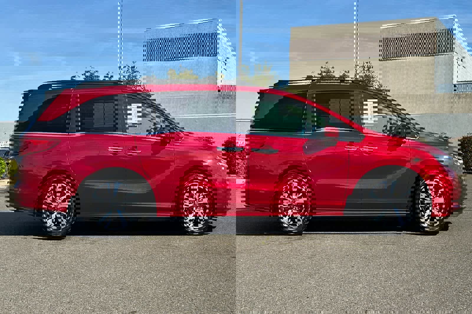 Used 2023 Honda Odyssey Touring image 6