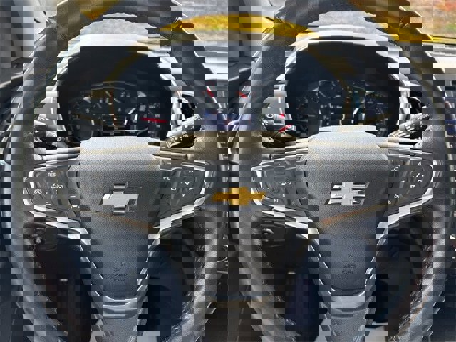 Used 2022 Chevrolet Equinox LT image 18