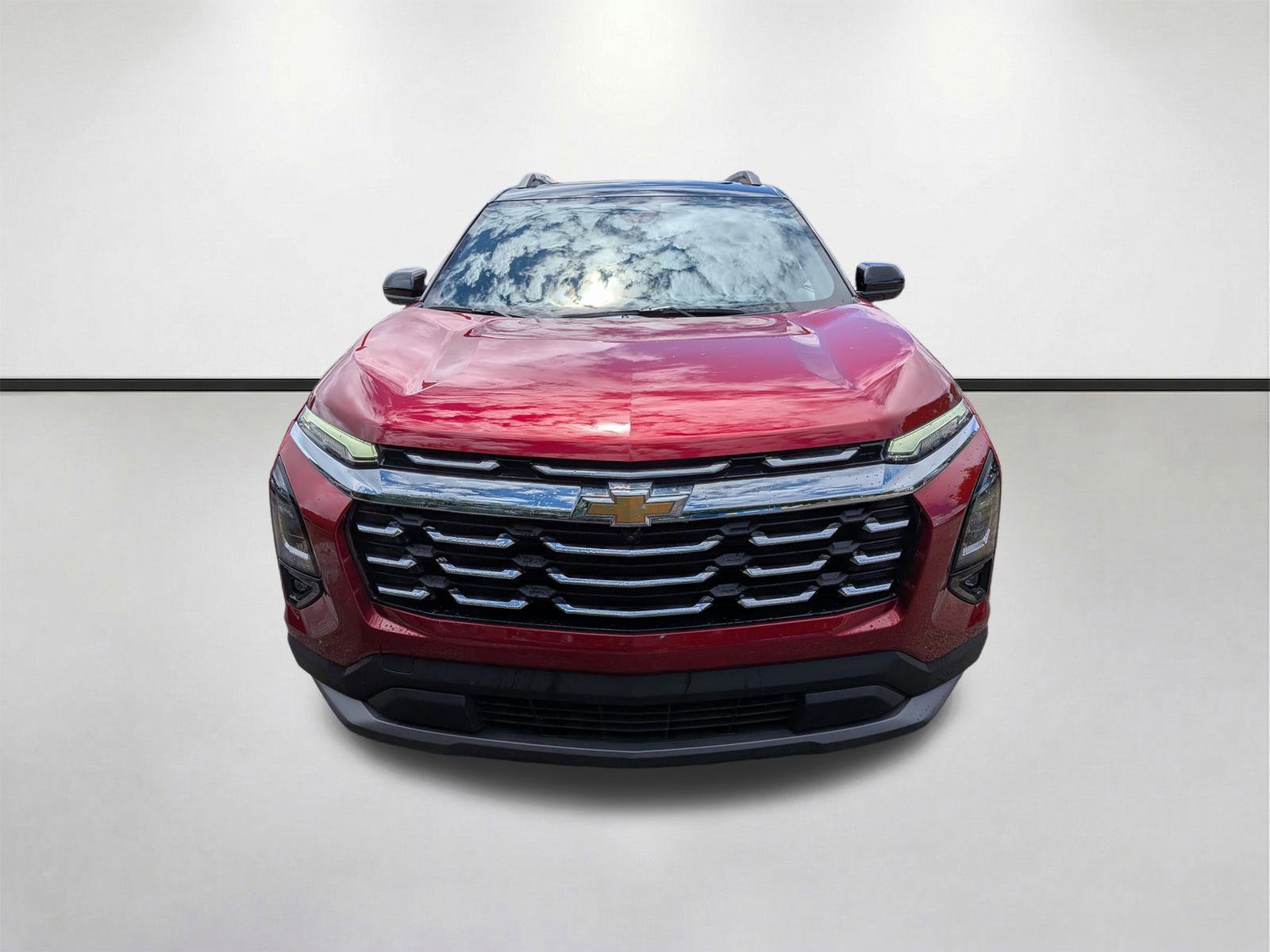 Used 2025 Chevrolet Equinox LT w/ Safety and Technology Package image 9