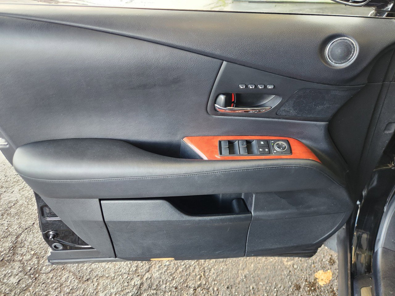 Used 2011 Lexus RX 350 image 12