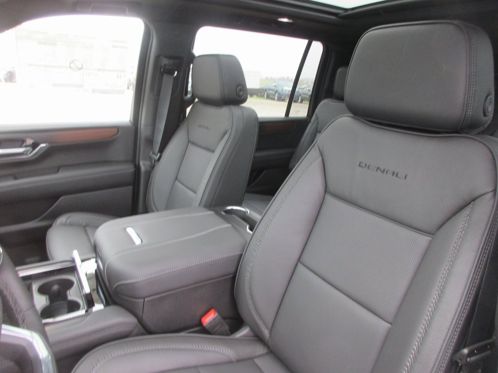 New 2026 GMC Yukon XL Denali w/ Sun & Power Step Package image 14