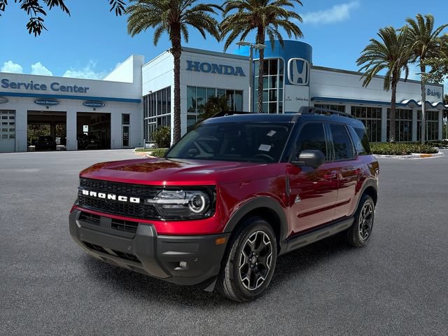 Used 2025 Ford Bronco Sport Outer Banks w/ Outer Banks Tech Package+ AWD/4WD image 4