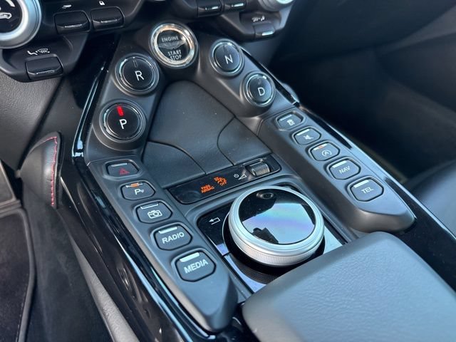 Used 2020 Aston Martin V8 Vantage Coupe RWD image 8