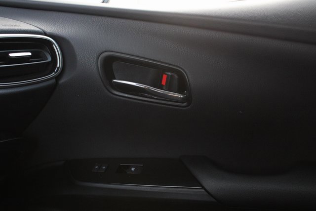 Used 2017 Toyota Prius Three image 20