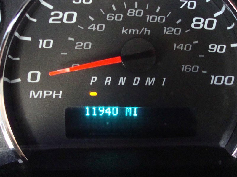 Used 2024 Chevrolet Express 2500 w/ Driver Convenience Package image 11