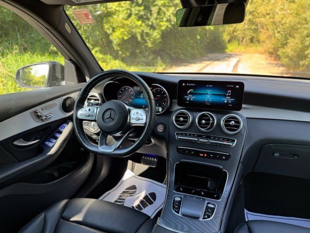 Used 2022 Mercedes-Benz GLC 300 image 28