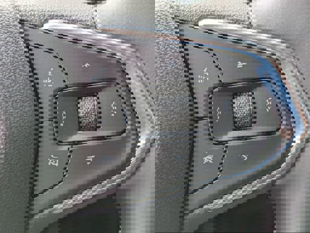 New 2026 Chevrolet Trax LT w/ Driver Confidence Package image 20