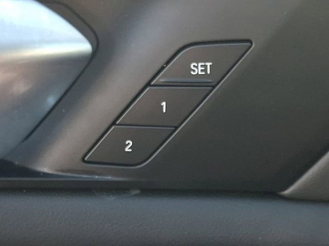 Used 2026 BMW X5 xDrive40i image 29