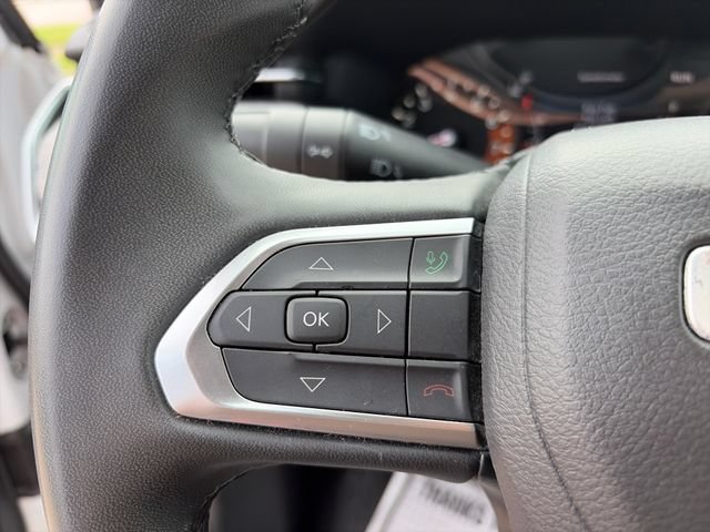 Used 2024 Jeep Compass Latitude AWD/4WD image 19