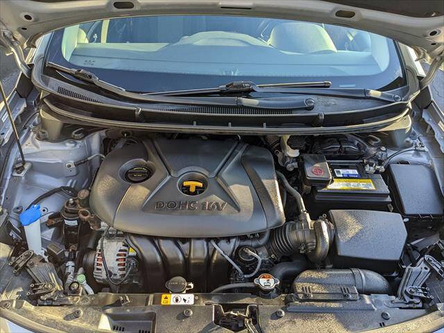 Used 2013 Hyundai Elantra GT w/ Touch & Go Pkg image 21