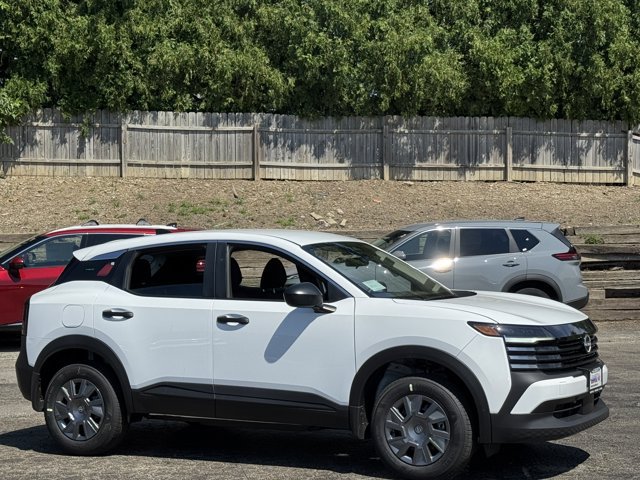 New 2026 Nissan Kicks S FWD image 2