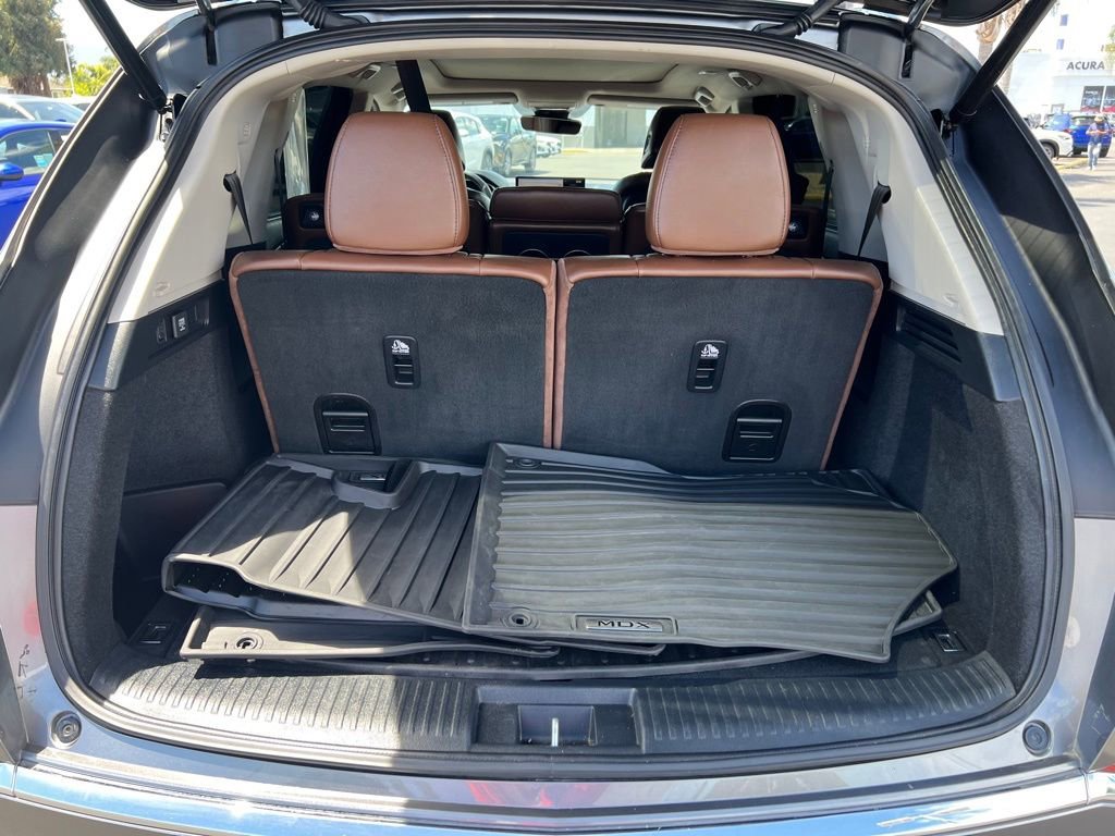 Certified 2024 Acura MDX SH-AWD w/ Technology Package image 29