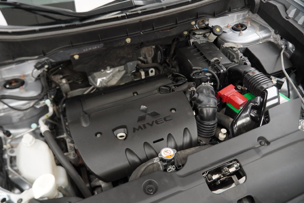 Used 2016 Mitsubishi Outlander Sport ES FWD image 38