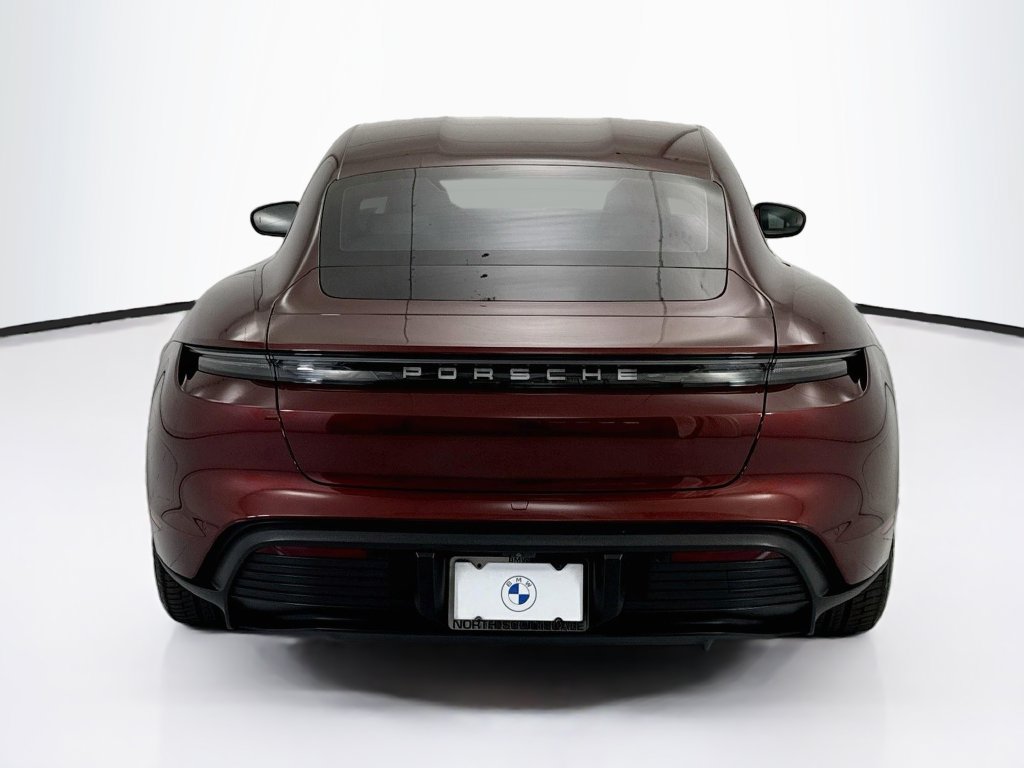 Used 2022 Porsche Taycan RWD image 6