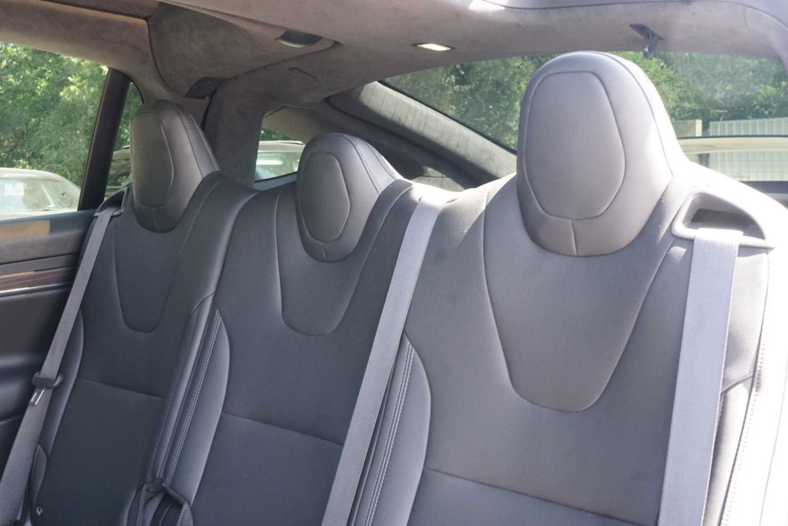 Used 2024 Tesla Model X AWD/4WD image 8