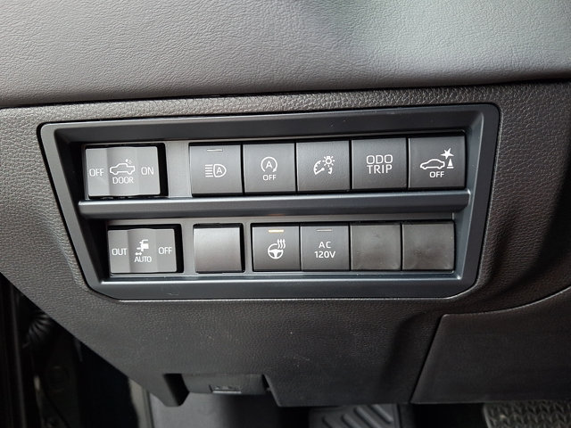 Used 2026 Toyota Tundra Platinum AWD/4WD image 24