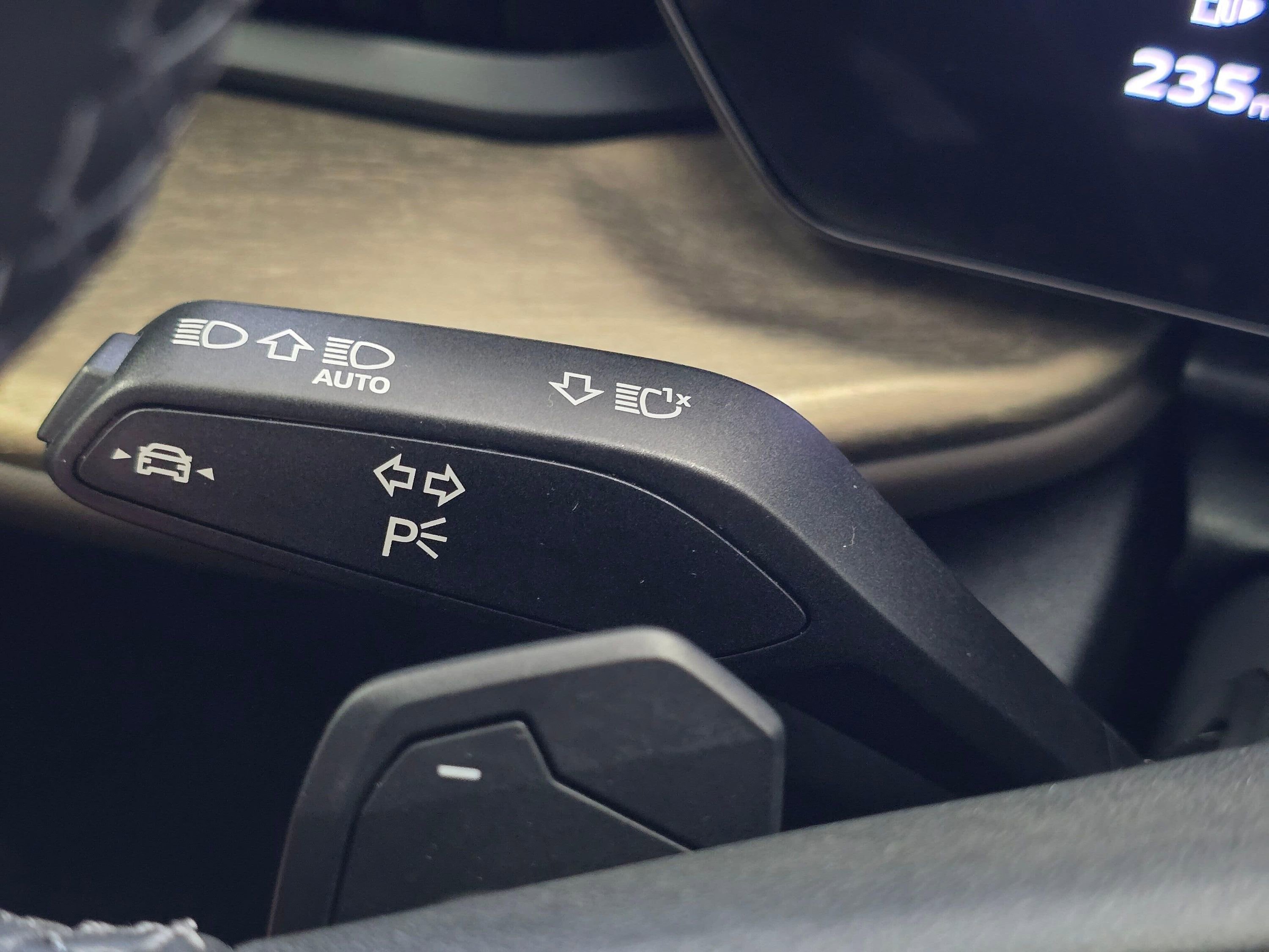 Used 2025 Audi Q5 Premium Plus image 42