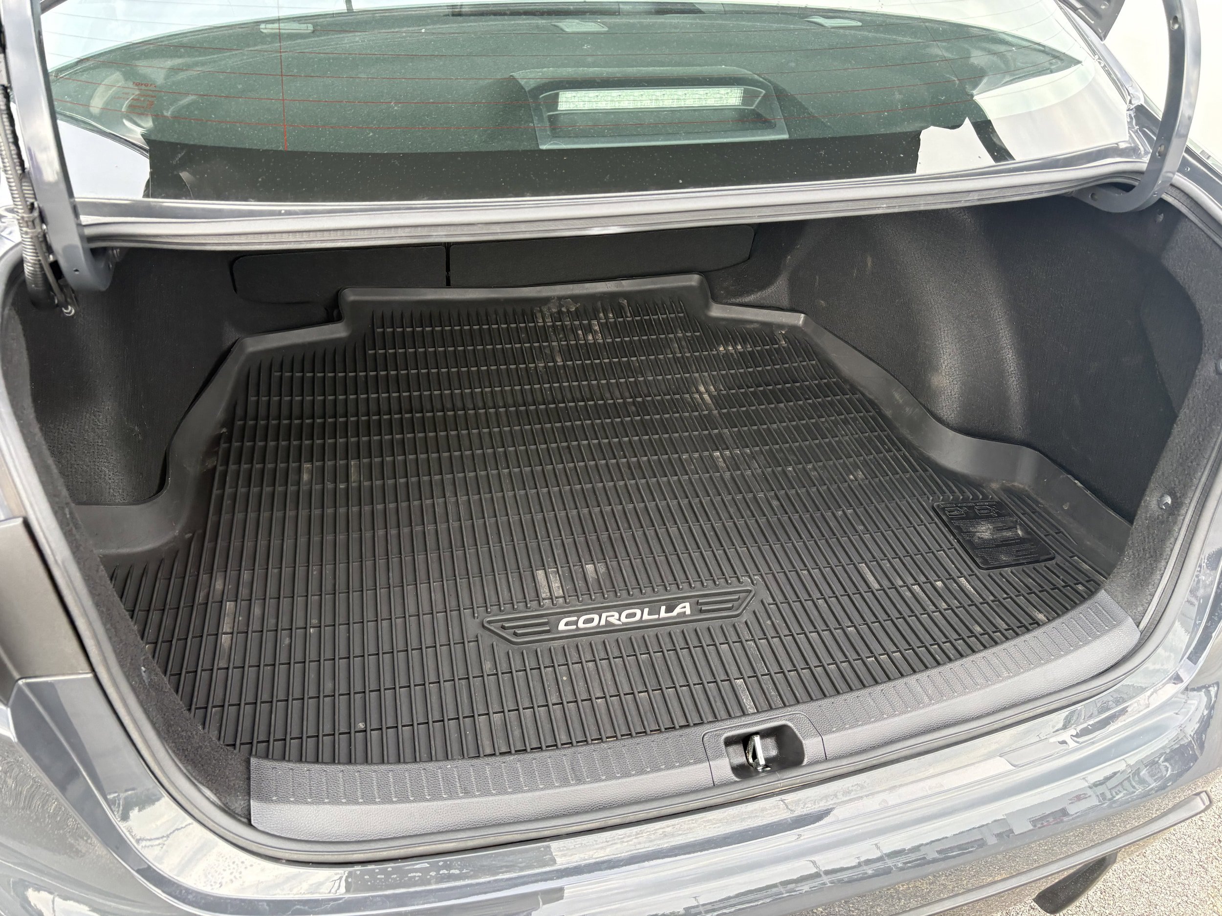 Used 2023 Toyota Corolla XSE w/ Carpet Mat Package (TMS) FWD image 7