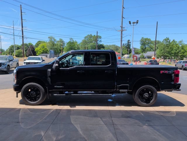 Used 2024 Ford F250 Lariat w/ Sport Appearance Package AWD/4WD image 4