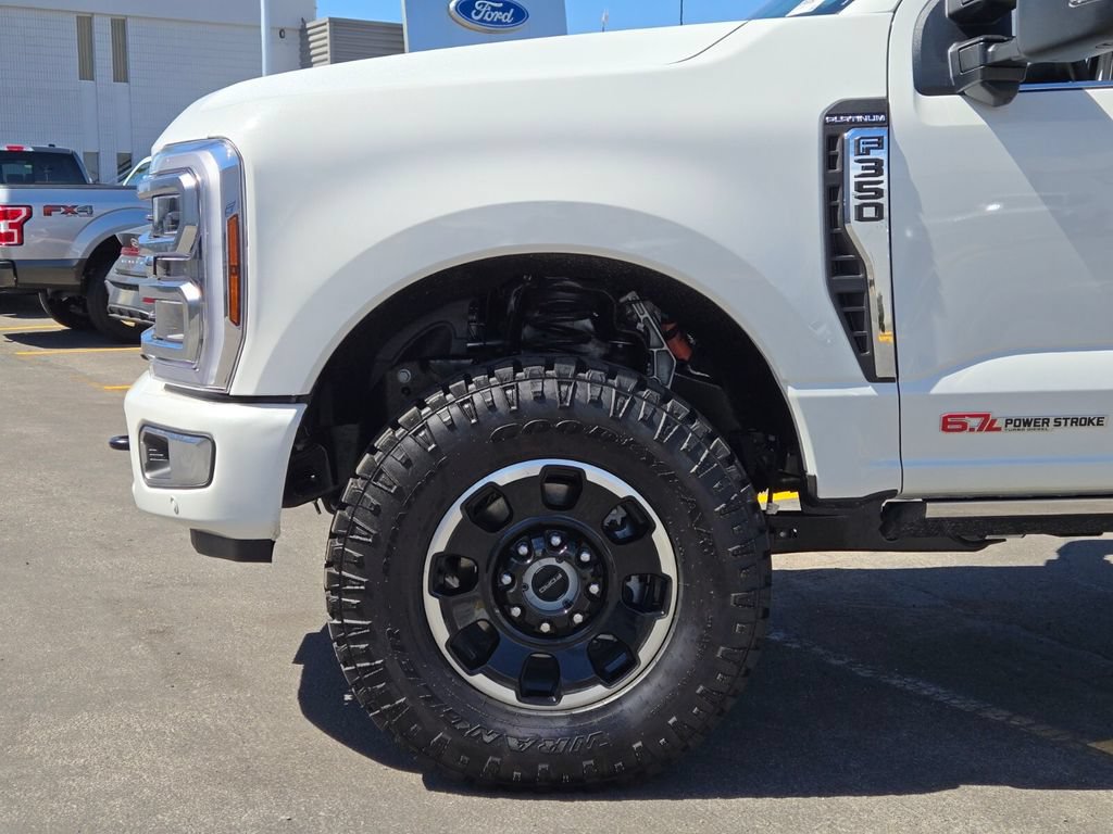New 2026 Ford F350 Platinum w/ Platinum Plus Package AWD/4WD image 7