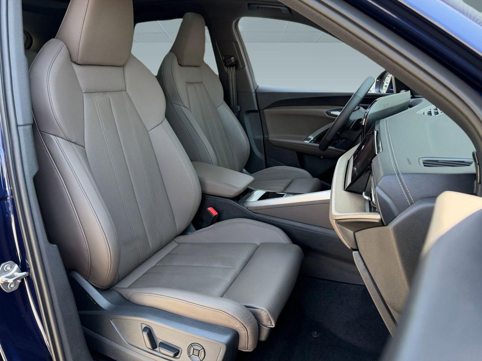 New 2026 Audi Q5 Premium AWD/4WD image 32