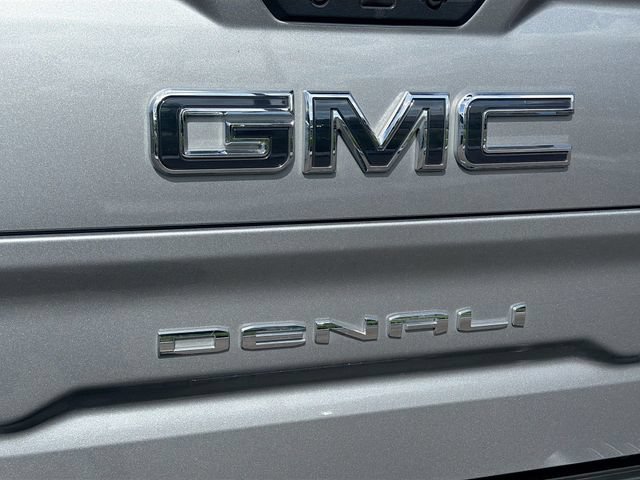 Used 2023 GMC Sierra 1500 Denali Ultimate AWD/4WD image 11
