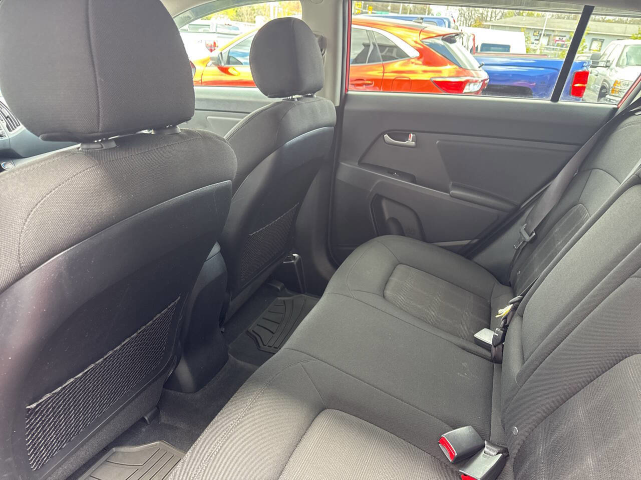 Used 2011 Kia Sportage LX w/ Convenience Pkg image 18