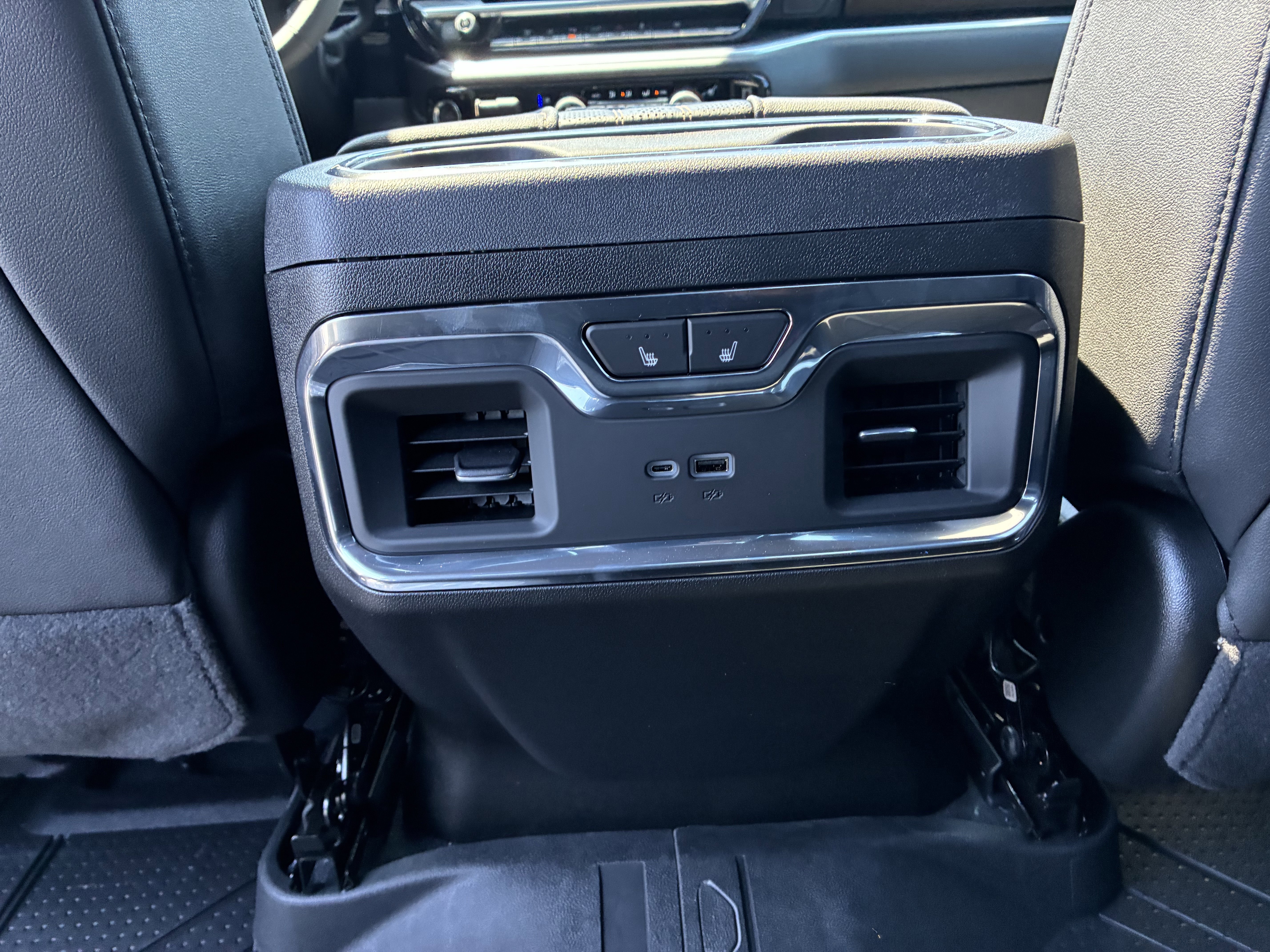 New 2026 Chevrolet Silverado 3500 High Country w/ High Country Premium Package AWD/4WD image 19