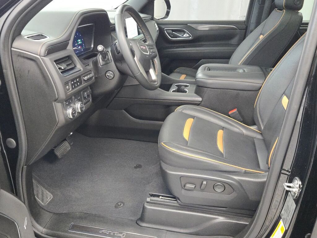 Used 2023 GMC Yukon AT4 image 29