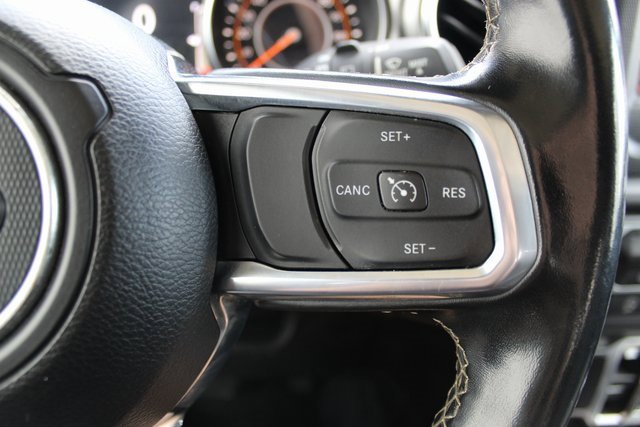 Used 2020 Jeep Wrangler Unlimited Sahara image 12