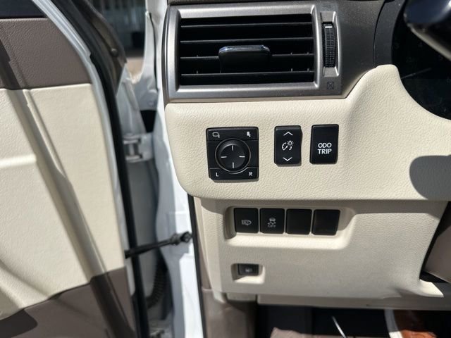 Used 2019 Lexus GX 460 Premium w/ Premium Package image 10