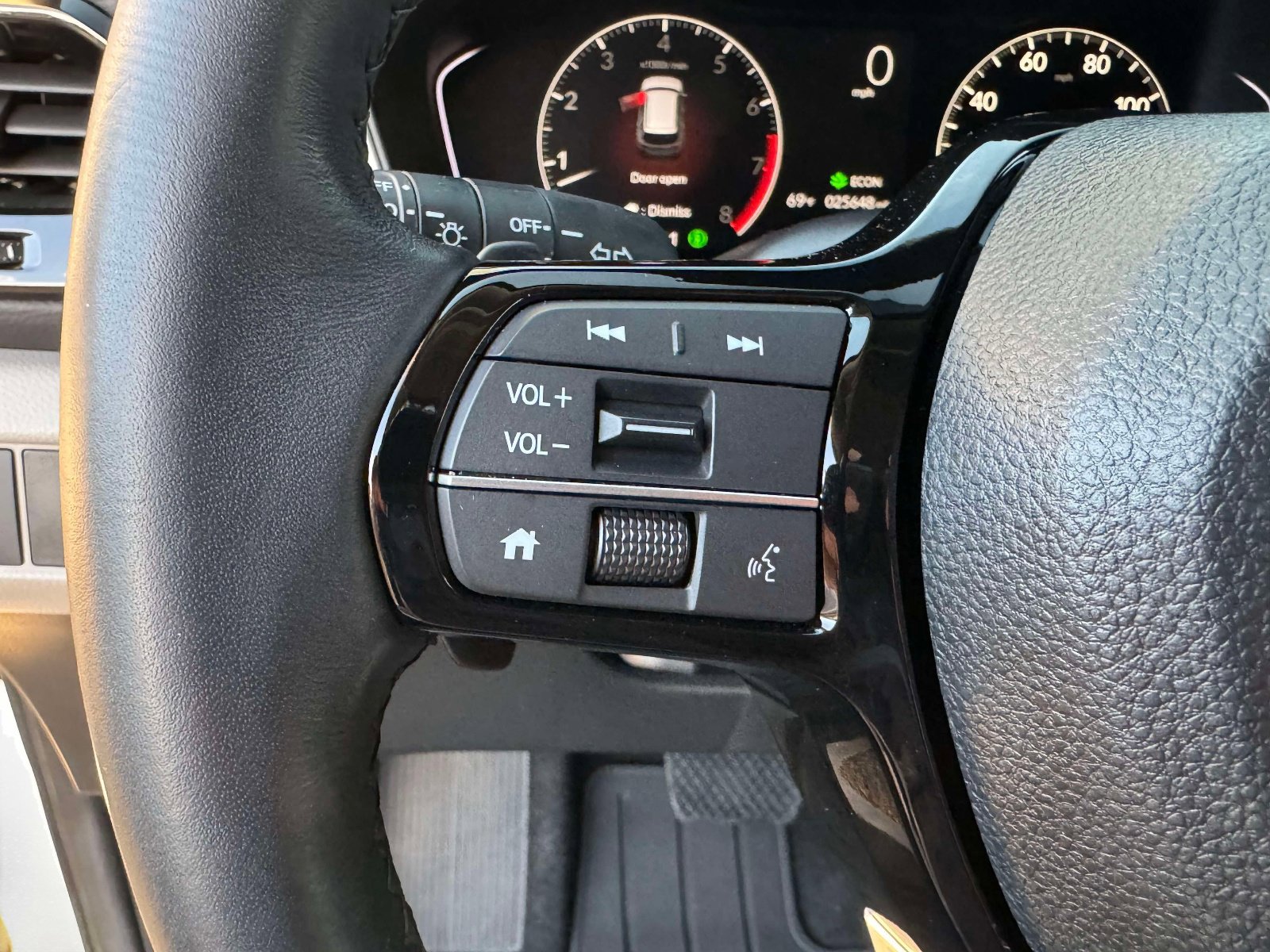 Used 2023 Honda Pilot EX-L image 31