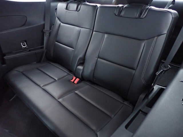 Certified 2024 Ford Explorer XLT w/ Equipment Group 202A image 20