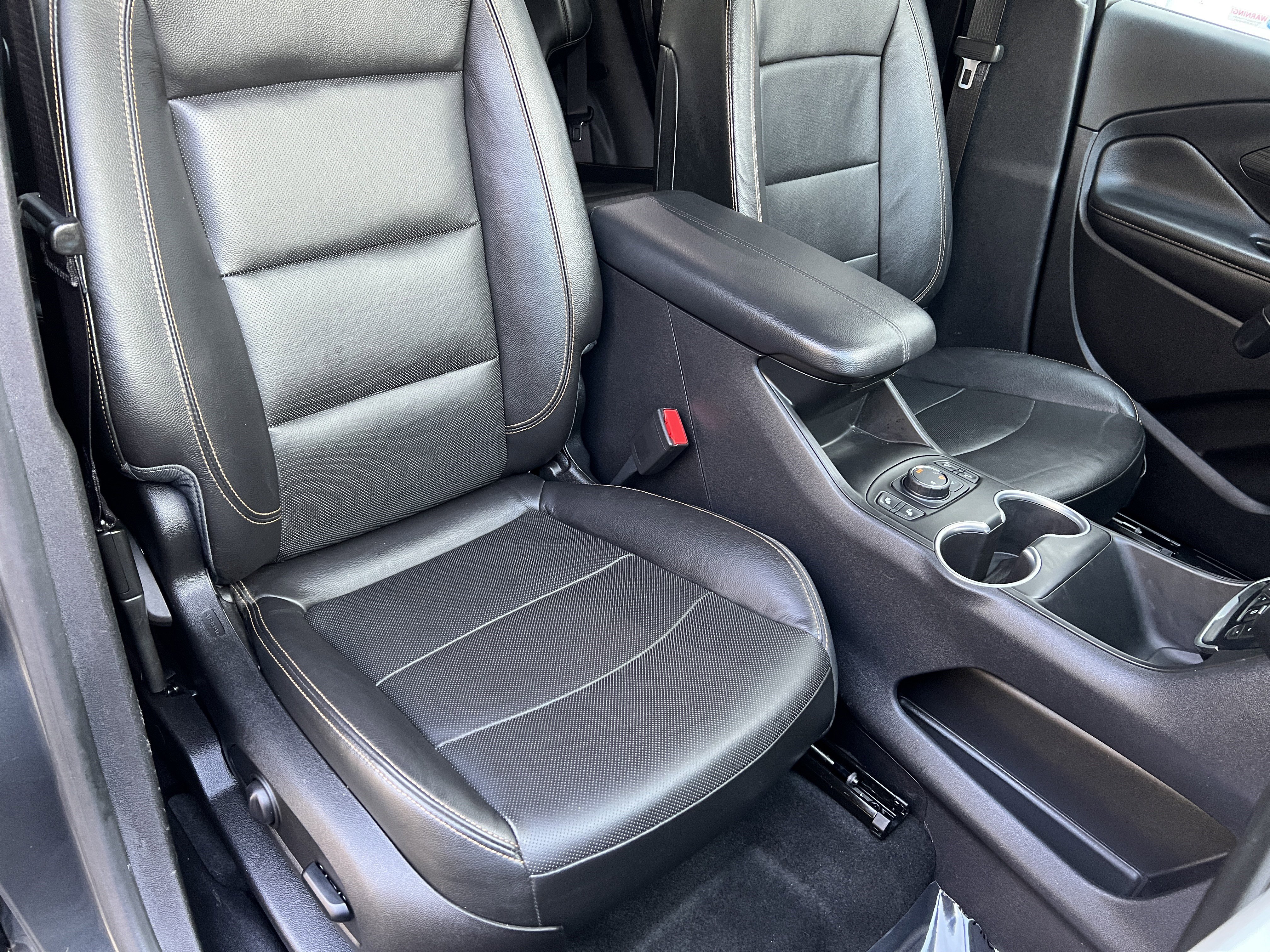Used 2019 GMC Terrain SLT w/ Preferred Package image 22
