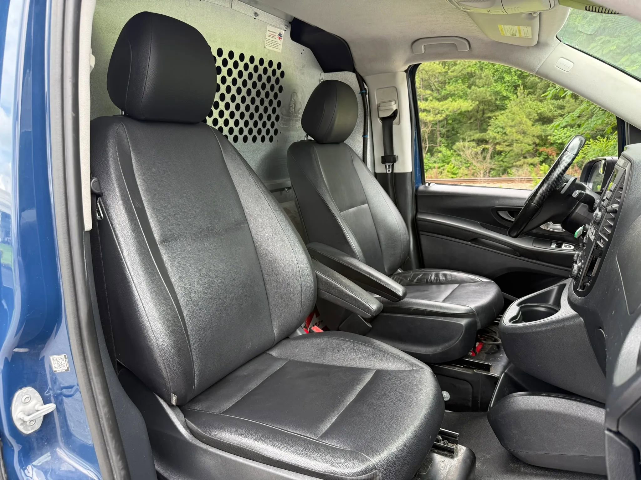 Used 2021 Mercedes-Benz Metris image 24