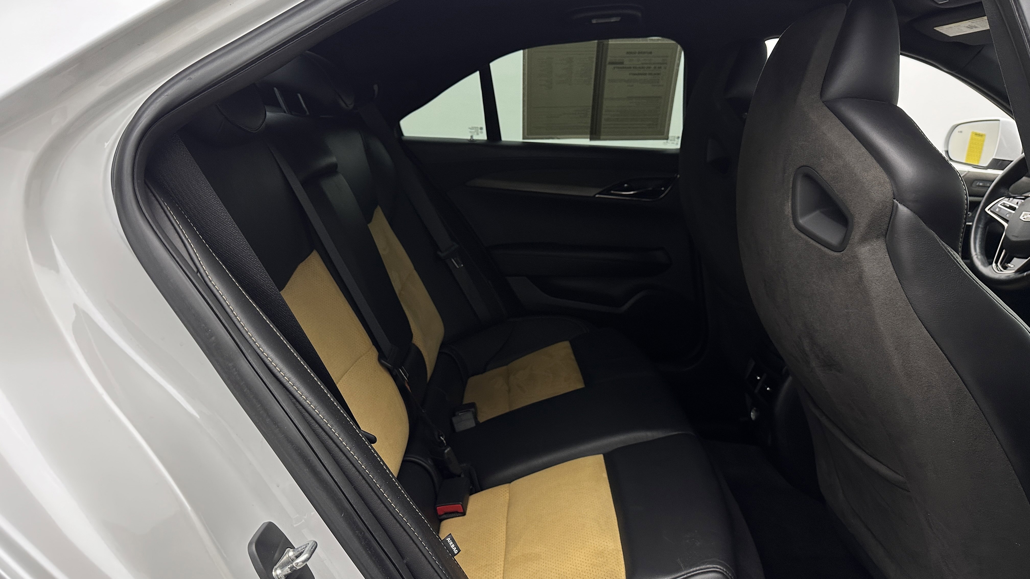 Used 2017 Cadillac ATS V w/ Luxury Package RWD image 37