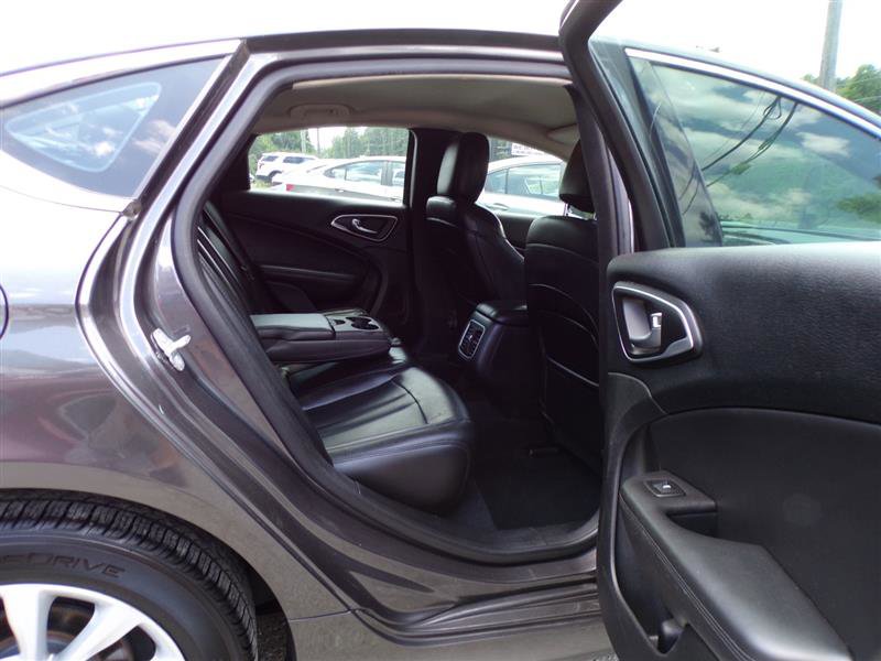 Used 2015 Chrysler 200 C w/ Navigation & Sound Group I image 21
